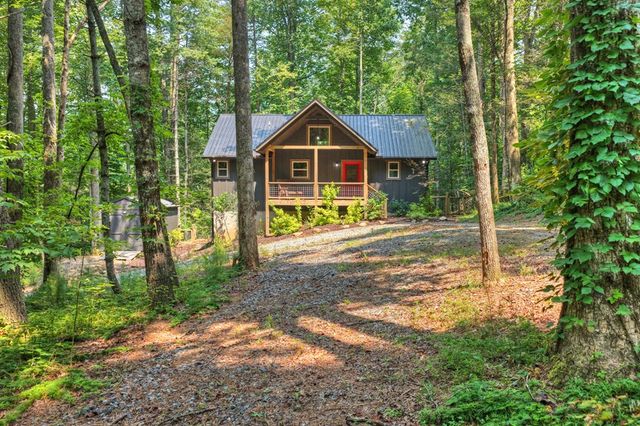 203 Buck Creek Trail, Epworth, GA 30541