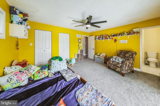 311 PINE STREET, Carneys Point, NJ 08069