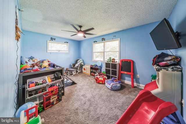 311 PINE STREET, Carneys Point, NJ 08069