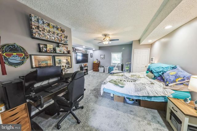 311 PINE STREET, Carneys Point, NJ 08069