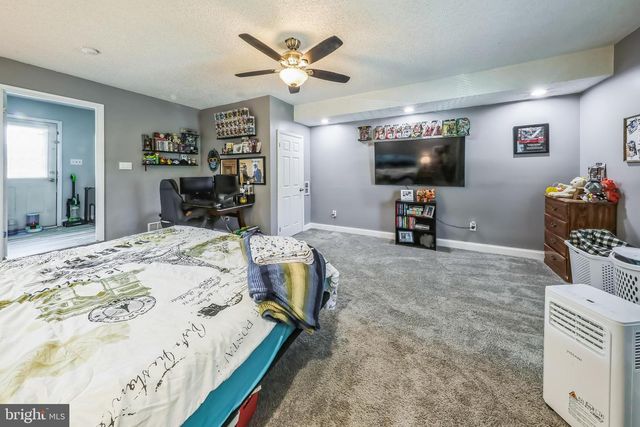 311 PINE STREET, Carneys Point, NJ 08069