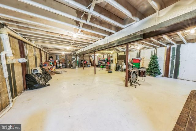 311 PINE STREET, Carneys Point, NJ 08069