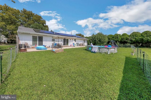 311 PINE STREET, Carneys Point, NJ 08069