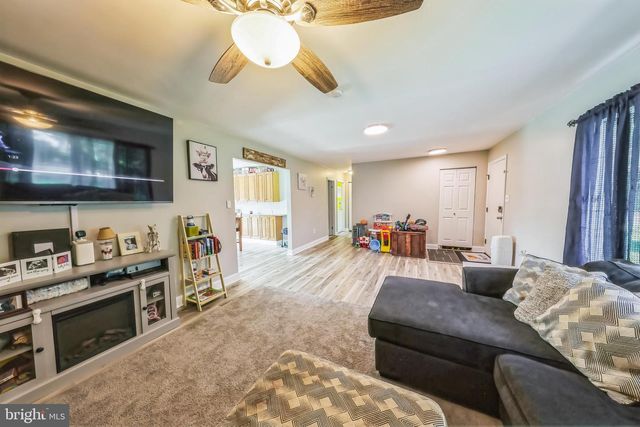 311 PINE STREET, Carneys Point, NJ 08069