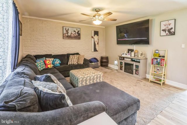 311 PINE STREET, Carneys Point, NJ 08069