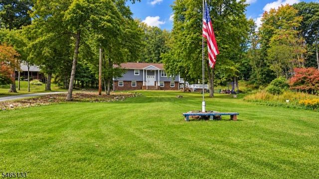 157 Magee Rd, Ringwood Boro, NJ 07456