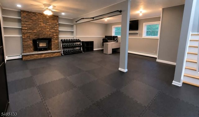 157 Magee Rd, Ringwood Boro, NJ 07456