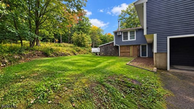 157 Magee Rd, Ringwood Boro, NJ 07456