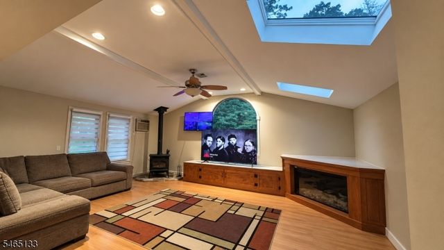 157 Magee Rd, Ringwood Boro, NJ 07456