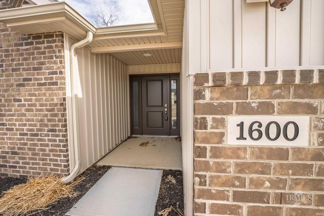 1600 S O'Hare Boulevard, Yorktown, IN 47396