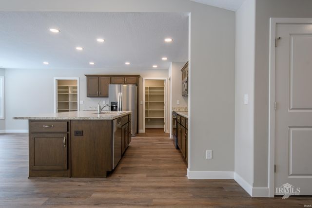 1600 S O'Hare Boulevard, Yorktown, IN 47396