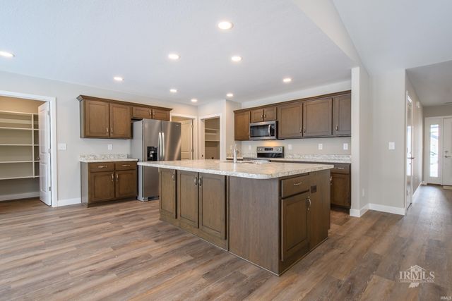 1600 S O'Hare Boulevard, Yorktown, IN 47396