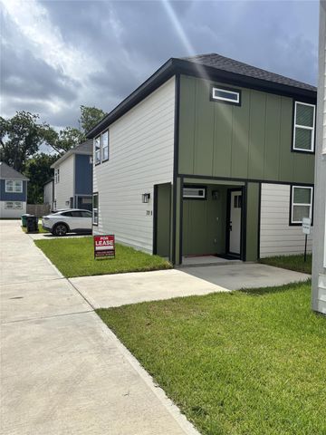 7311 Wileyvale Road B, Houston, TX 77016