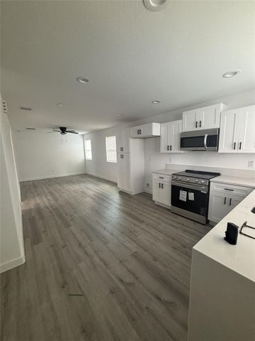 7311 Wileyvale Road B, Houston, TX 77016