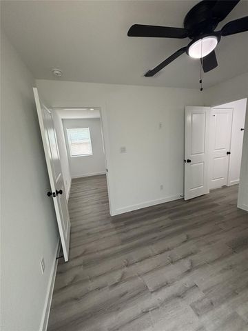 7311 Wileyvale Road B, Houston, TX 77016