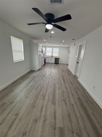 7311 Wileyvale Road B, Houston, TX 77016