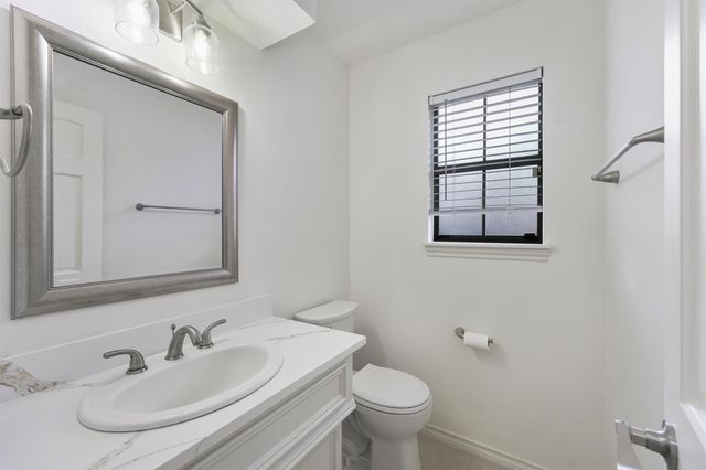 6711 Walton Heath Drive, Houston, TX 77069