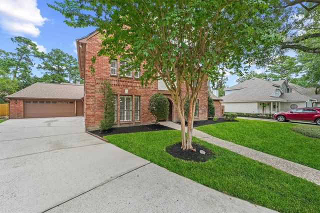 6711 Walton Heath Drive, Houston, TX 77069