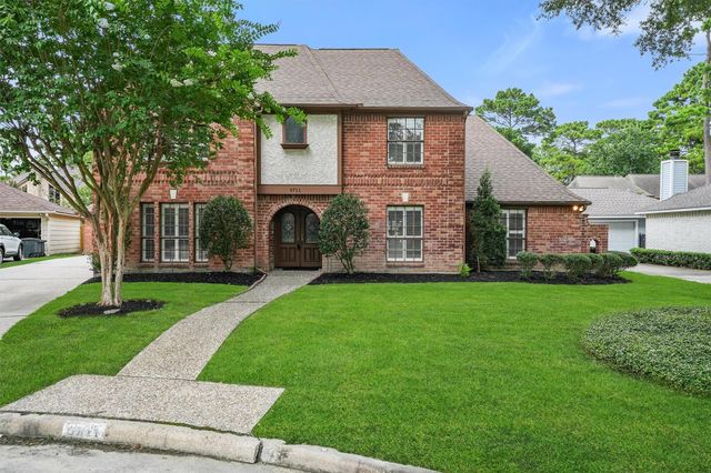 6711 Walton Heath Drive, Houston, TX 77069