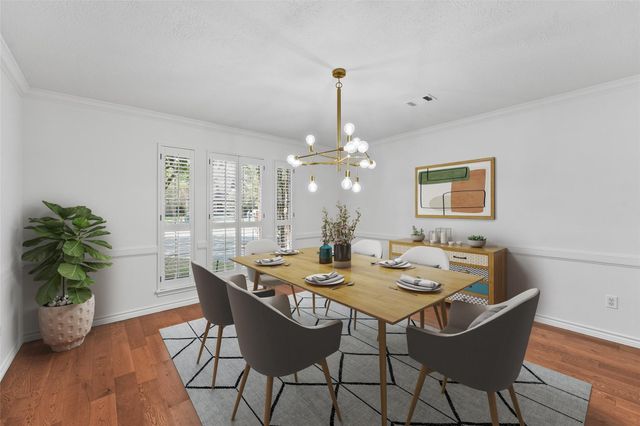 6711 Walton Heath Drive, Houston, TX 77069