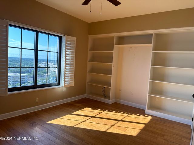 1478 RIVERPLACE Boulevard 1807, Jacksonville, FL 32207