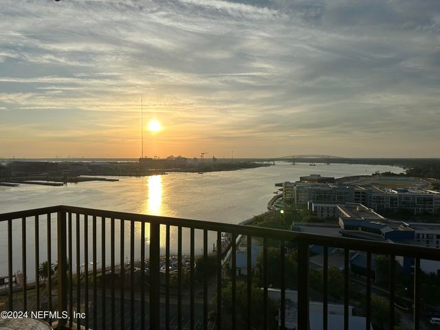 1478 RIVERPLACE Boulevard 1807, Jacksonville, FL 32207