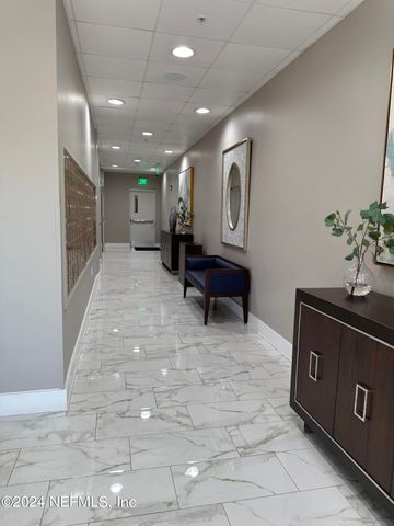 1478 RIVERPLACE Boulevard 1807, Jacksonville, FL 32207