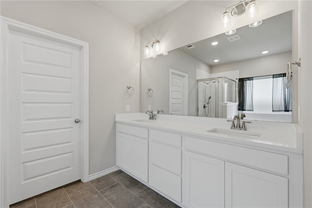1613 Briscoe Manor Court, College Station, TX 77845 — photo 3