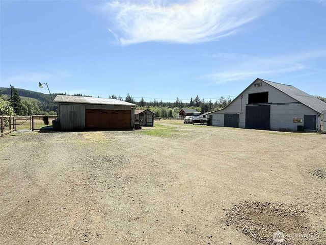 15 S Heise Road, Elma, WA 98541