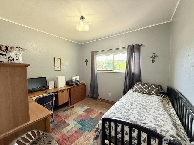 15 S Heise Road, Elma, WA 98541