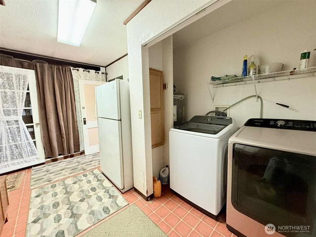 15 S Heise Road, Elma, WA 98541