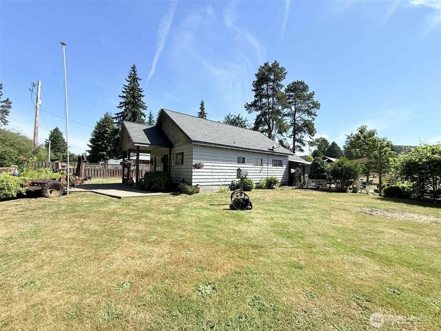 15 S Heise Road, Elma, WA 98541