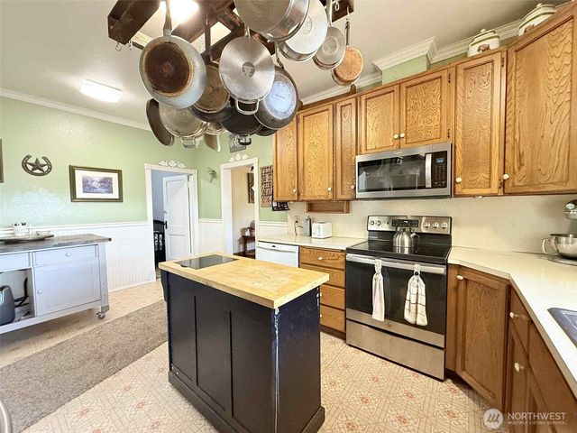 15 S Heise Road, Elma, WA 98541