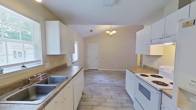 4222 Sunglow Drive, Wilmington, NC 28405