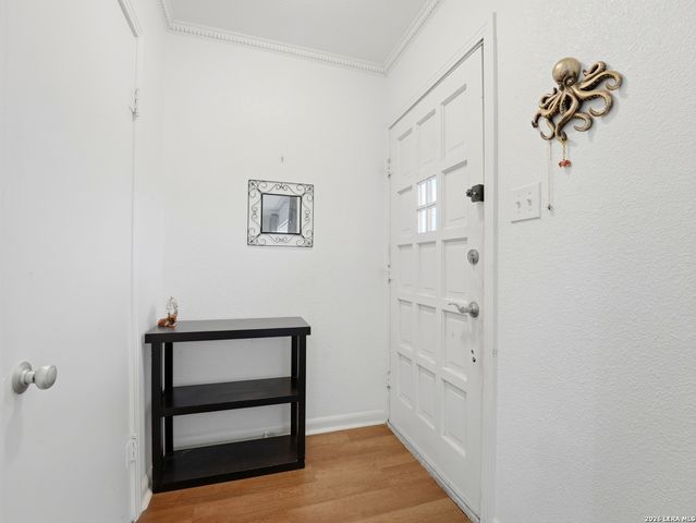 600 S STORTS ST, Poth, TX 78147