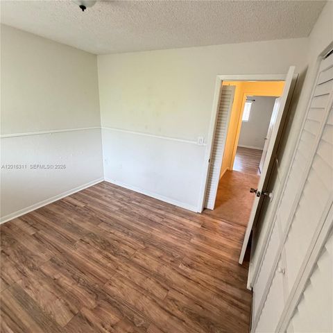 680 NW 82nd Pl 264, Miami, FL 33126