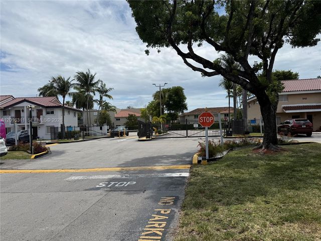 680 NW 82nd Pl 264, Miami, FL 33126
