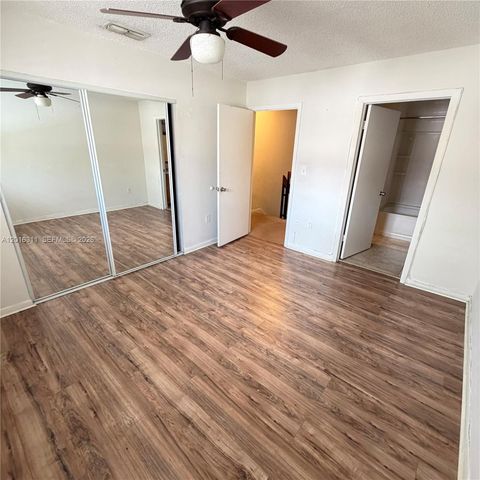 680 NW 82nd Pl 264, Miami, FL 33126