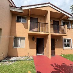 680 NW 82nd Pl 264, Miami, FL 33126