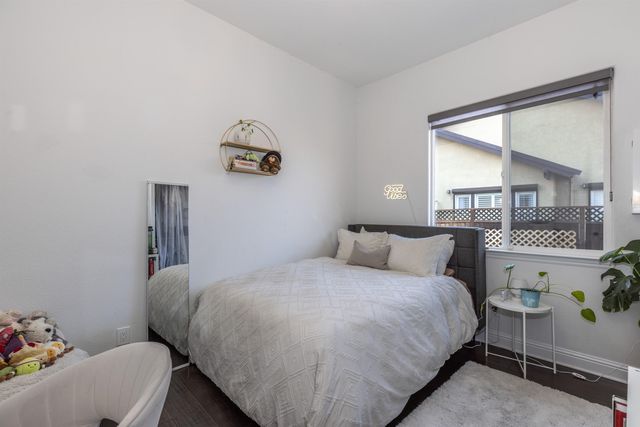 886 Old Oak Rd, Livermore, CA 94550