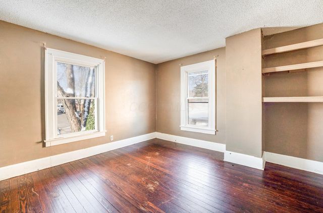 258 N Cedar Street, Newark, OH 43055