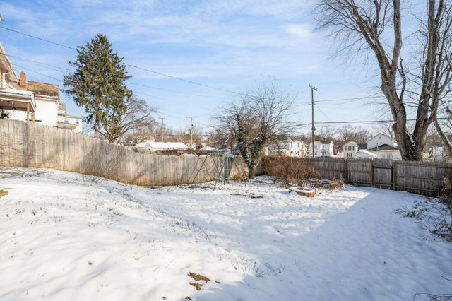 258 N Cedar Street, Newark, OH 43055