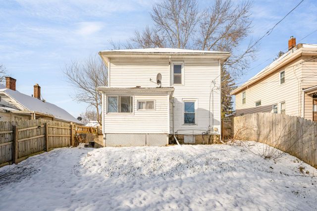 258 N Cedar Street, Newark, OH 43055