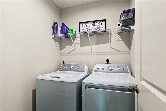 8586 Greengate Boulevard, Canal Winchester, OH 43110