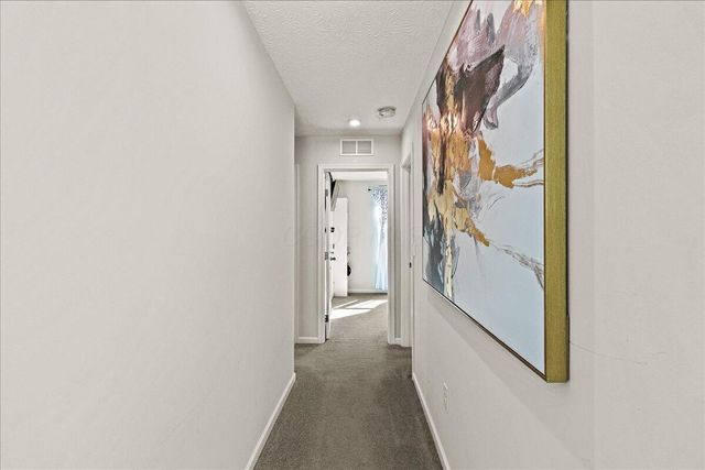 8586 Greengate Boulevard, Canal Winchester, OH 43110