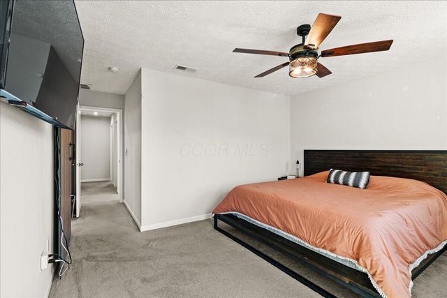 8586 Greengate Boulevard, Canal Winchester, OH 43110