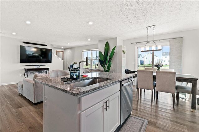 8586 Greengate Boulevard, Canal Winchester, OH 43110