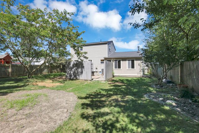 5589 Fescue Drive, Hilliard, OH 43026