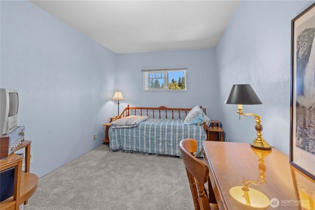 12717 Zeller Road SE, Yelm, WA 98597