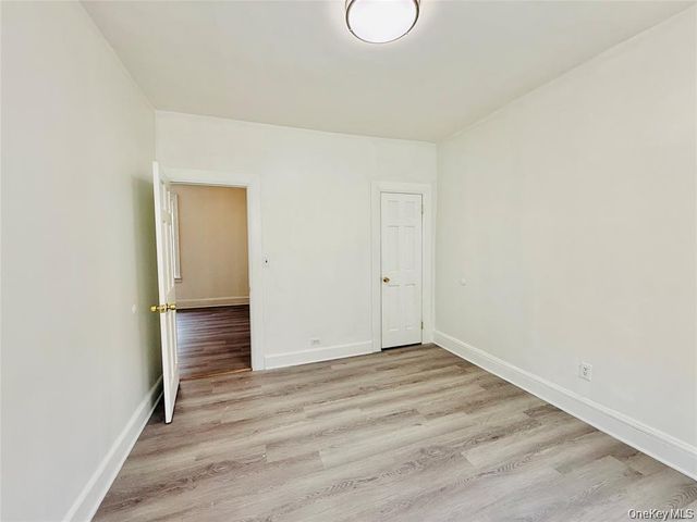 1823 Radcliff Avenue, Bronx, NY 10462